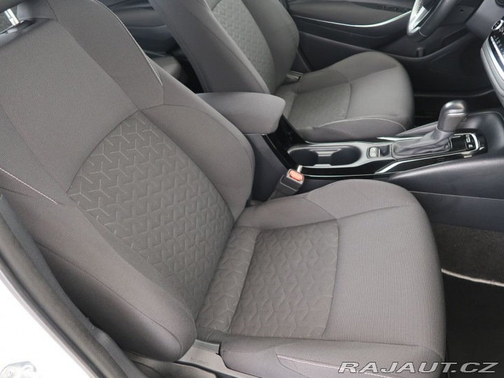 Toyota Corolla 1.8,Hybrid,CZ,1Maj,Comfor 2022
