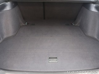 Toyota Avensis  2003