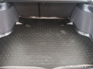 Toyota Avensis  2003