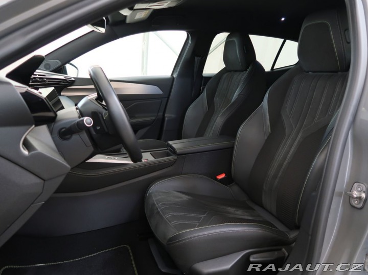 Peugeot Ostatní modely 1.6HYBRID,133kW,GT,AT8,NA 1800