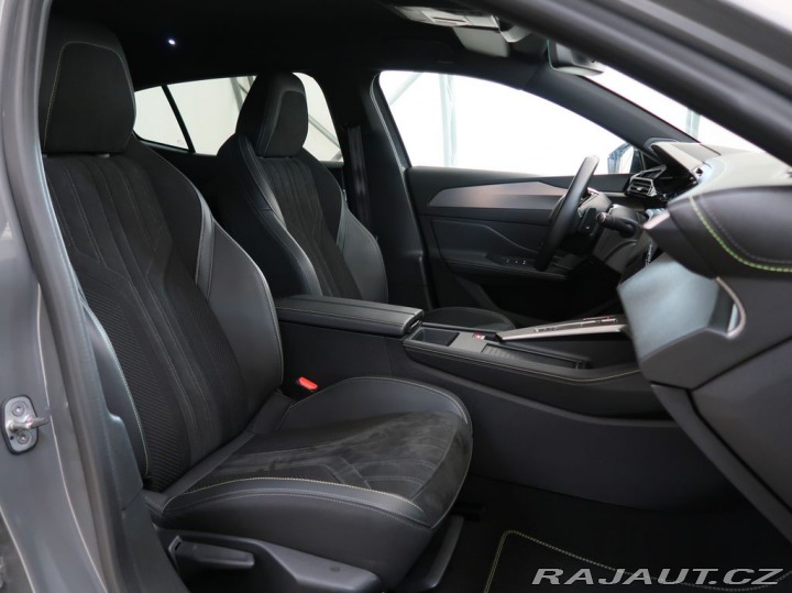 Peugeot Ostatní modely 1.6HYBRID,133kW,GT,AT8,NA 1800