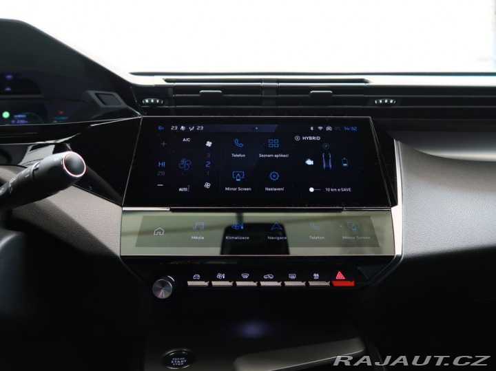 Peugeot 408 1.6HYBRID,133kW,GT,AT8,NA 1800