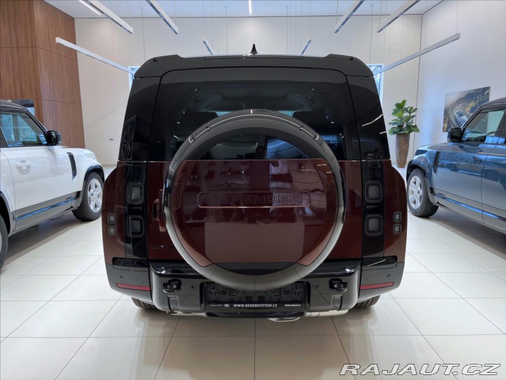 Land Rover Defender 3,0 130 X-Dynamic SE D350 2025