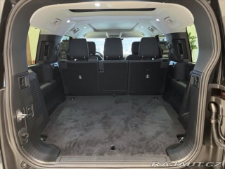 Land Rover Defender 3,0 X-Dynamic SE D350 AWD 2025