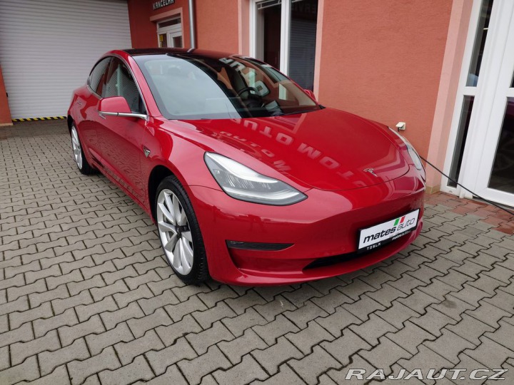 Tesla Model 3 Long Range D.M. Rezervace 2019