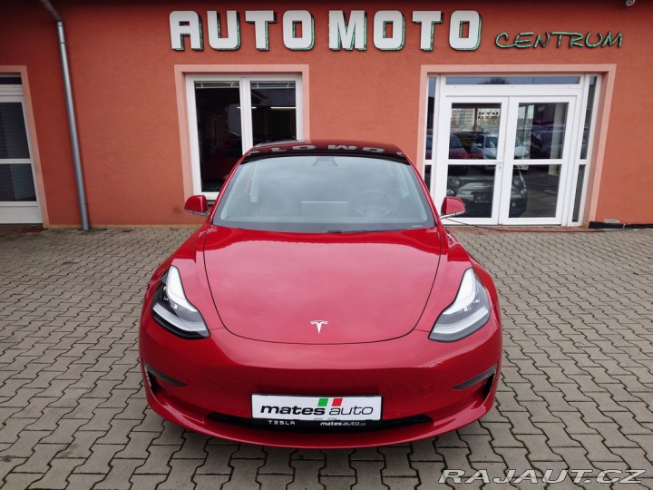 Tesla Model 3 Long Range D.M. Rezervace 2019