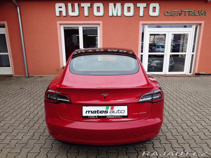 Tesla Model 3 Long Range D.M. Rezervace 2019
