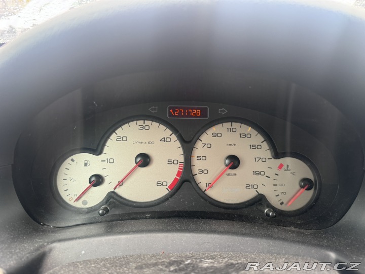 Peugeot Partner 2,0 HDI 66 KW STK KOLA 2003