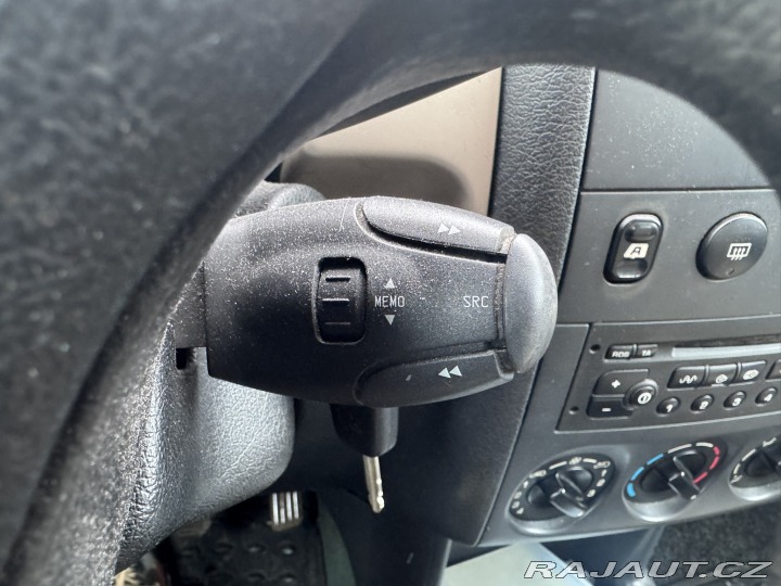 Peugeot Partner 2,0 HDI 66 KW STK KOLA 2003