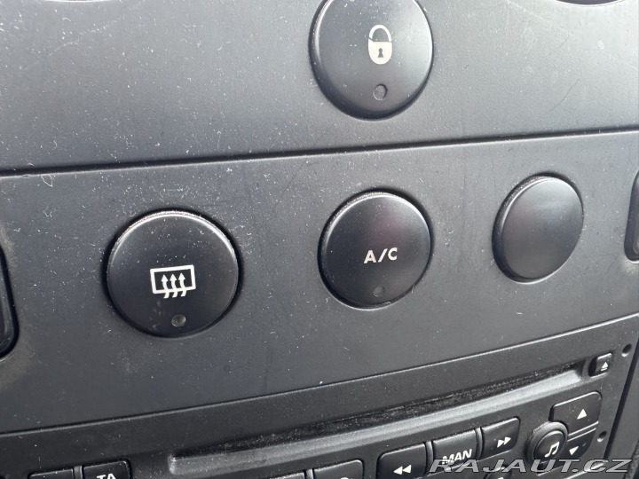 Peugeot Partner 2,0 HDI 66 KW STK KOLA 2003