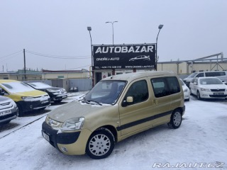 Peugeot Partner 2,0 HDI 66 KW STK KOLA 2003