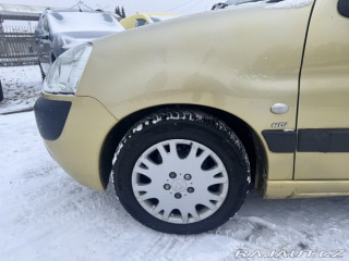 Peugeot Partner 2,0 HDI 66 KW STK KOLA 2003