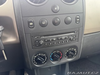 Peugeot Partner 2,0 HDI 66 KW STK KOLA 2003