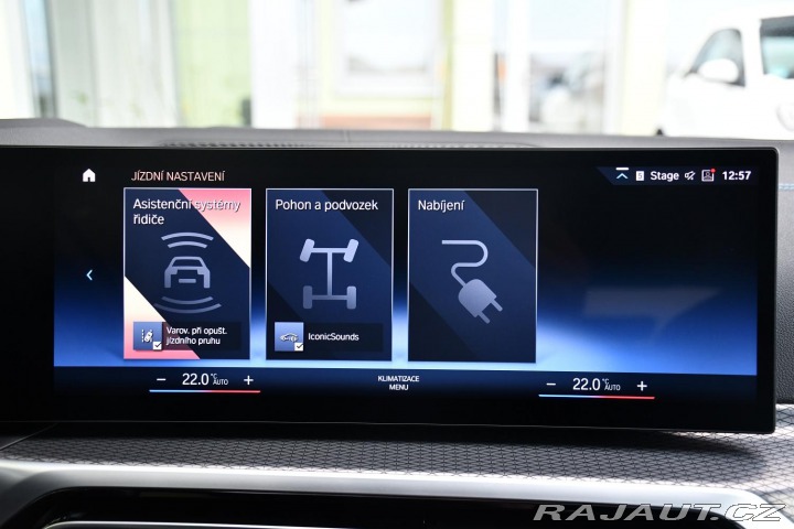 BMW i4 xDriveM50 LASER HUD TAŽNÉ 2022