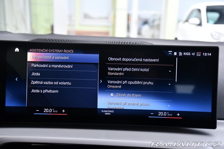 BMW 3 320d xDrive TAŽNÉ 1M ČR 2024