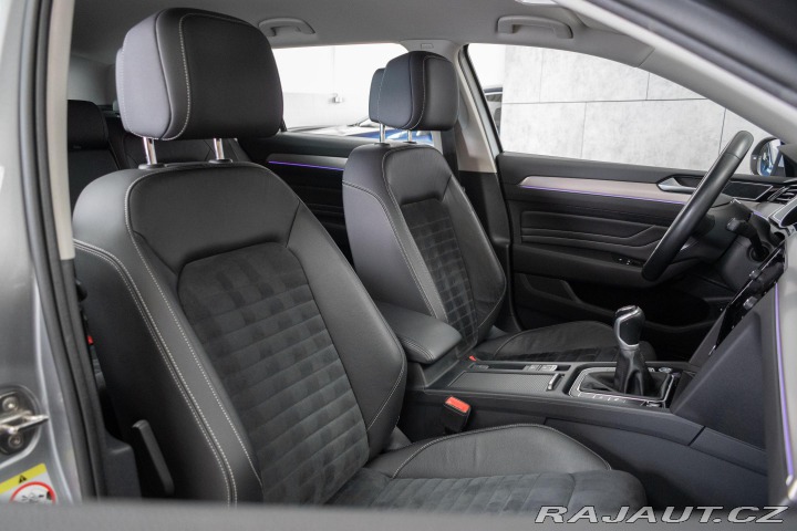 Volkswagen Passat Variant 2.0 TDI ELEGANCE* 2020