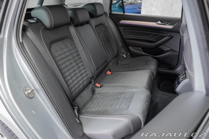 Volkswagen Passat 2.0 TDI REZERVACE 2020