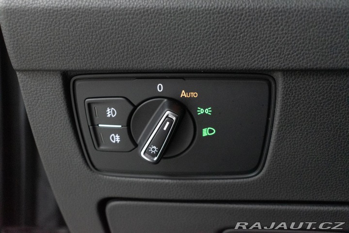 Volkswagen Passat Variant 2.0 TDI ELEGANCE* 2020