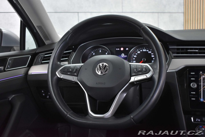 Volkswagen Passat 2.0 TDI ELEGANCE*ACC*DPH* 2020