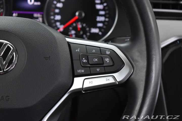 Volkswagen Passat 2.0 TDI REZERVACE 2020