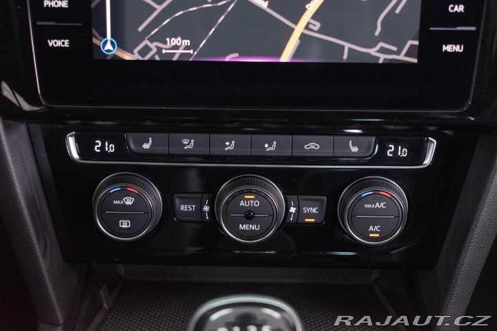 Volkswagen Passat Variant 2.0 TDI ELEGANCE* 2020