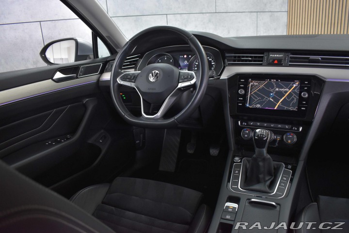 Volkswagen Passat 2.0 TDI REZERVACE 2020