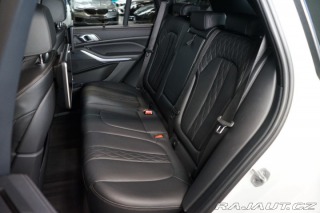 BMW X5 30d*M*VZDUCH*TAŽNÉ*MÉDIA* 2022