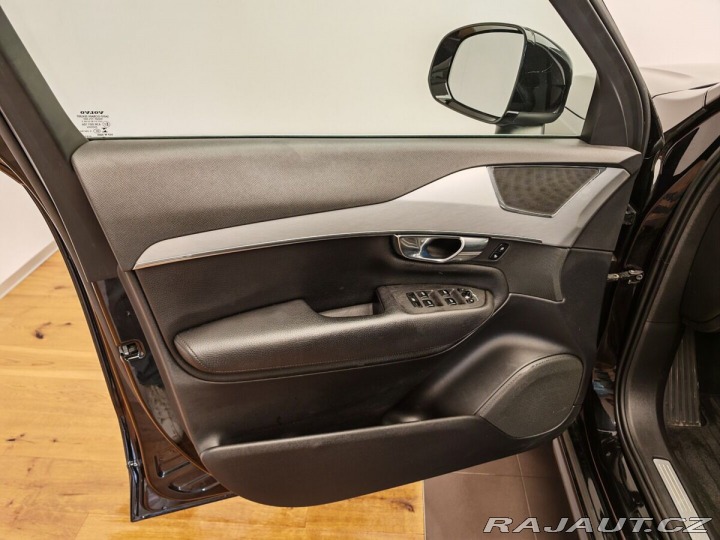 Volvo XC90 T58-AUT, 4WD, 184 kW 2018