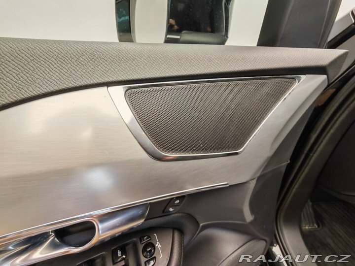 Volvo XC90 8-AUT, 4WD, 184 kW 2018