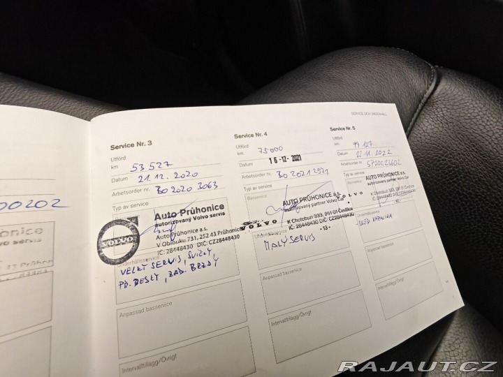 Volvo XC90 8-AUT, 4WD, 184 kW 2018