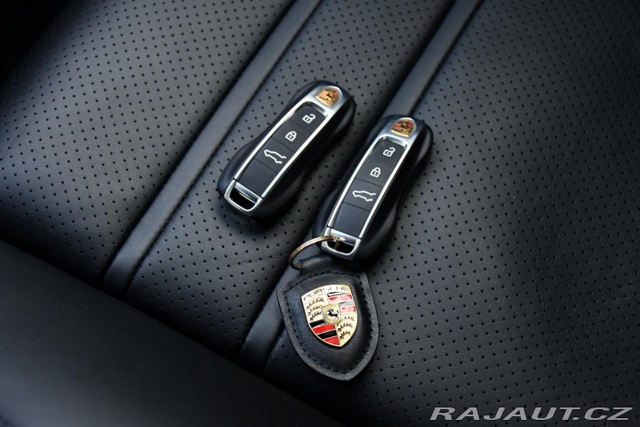 Porsche Cayenne 3.0V6 PLATINUM EDITION AP 2022