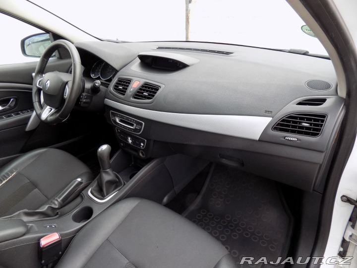 Renault Fluence 1.6i 16V/2.Maj.ČR/Klimati 2011