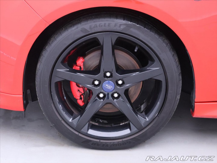 Ford Focus 1,5 EcoBoost 110kW Sport 2016