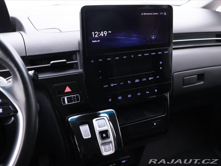 Hyundai Staria 2,2 CRDi 130kW Style Auto 2024