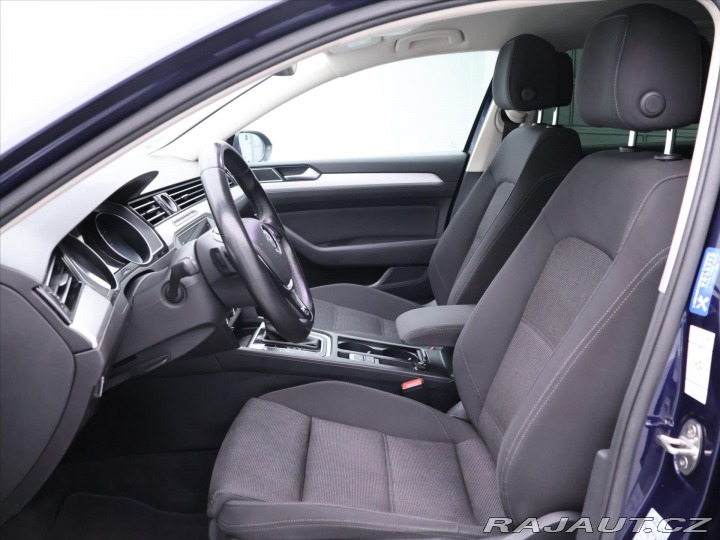 Volkswagen Passat 2.0 TDI 110kW DSG Comfort 2018