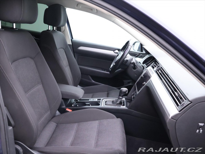 Volkswagen Passat 2.0 TDI 110kW DSG Comfort 2018