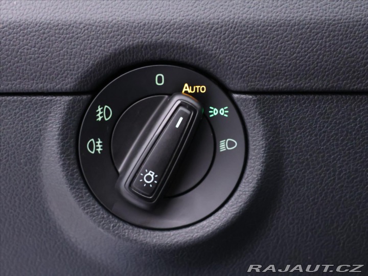 Škoda Octavia 1,6 TDI 81kW Joy Navi Xen 2017