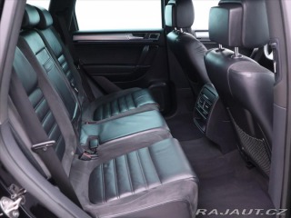 Volkswagen Touareg 3,0 TDI V6 DSG R-LINE CZ 2014