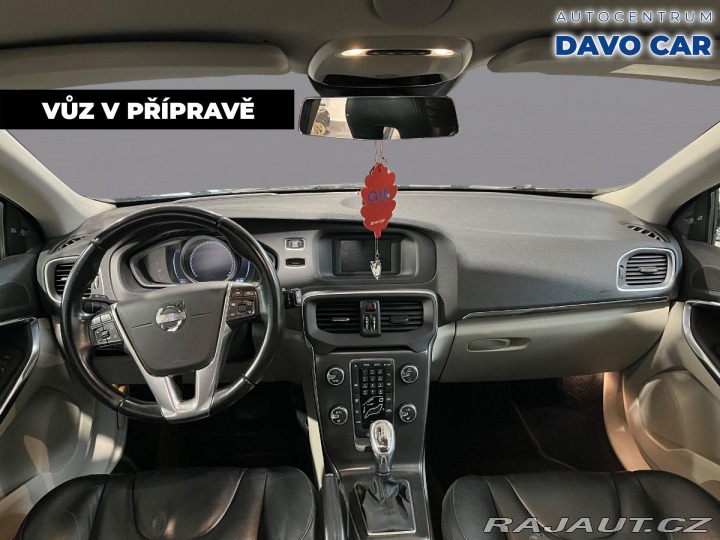 Volvo V40 2,5 T5 187kW Aut. Summum 2013