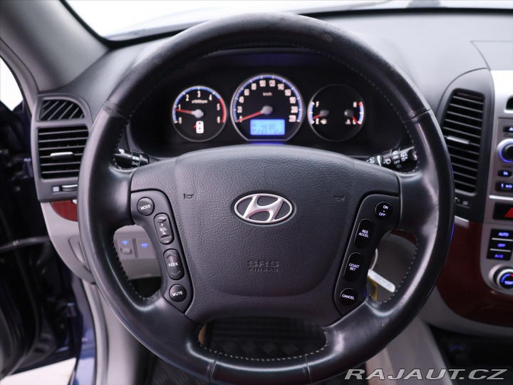 Hyundai Santa Fe 2,2 CRDi 114kW 4x4 7-Míst 2007