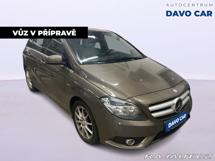 Mercedes-Benz B 1,6 180 90kW Aut.klima Na 2012