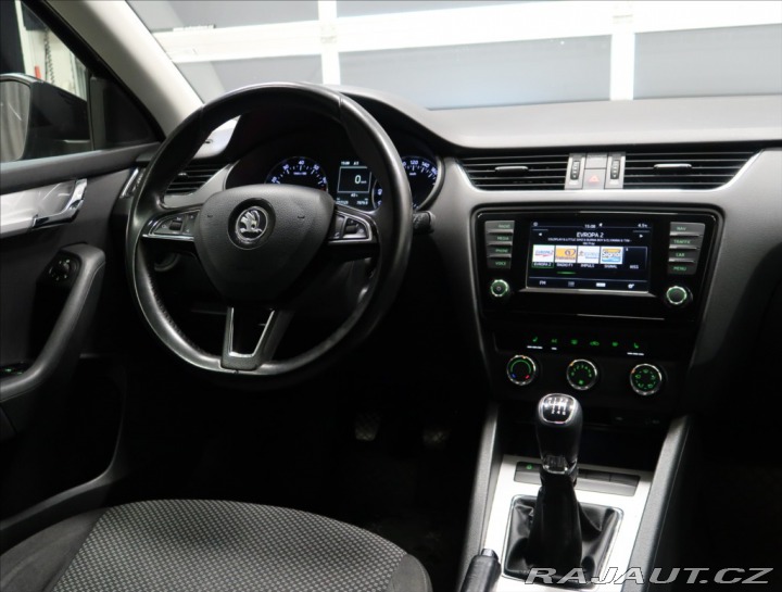 Škoda Octavia 1,2 TSI XENON VÝHŘEV 2x A 2015
