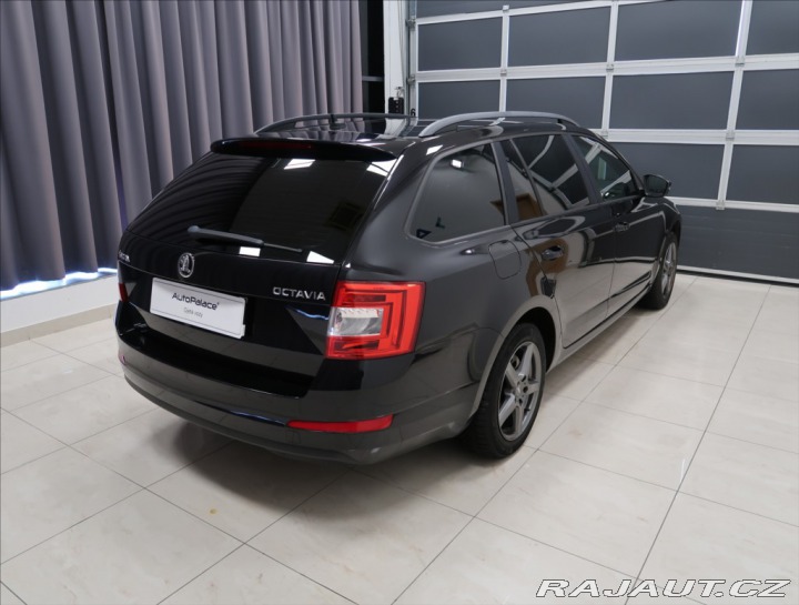 Škoda Octavia 1,2 TSI XENON VÝHŘEV 2x A 2015