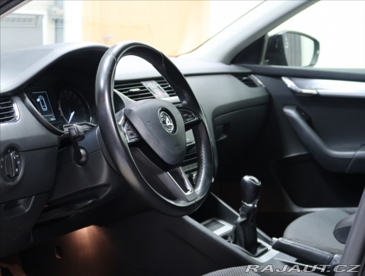 Škoda Octavia 1,2 TSI XENON VÝHŘEV 2x A 2015