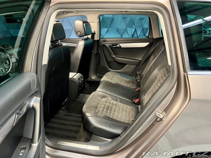 Volkswagen Passat 2.0TDI 125KW HIGHLINE PAN 2011