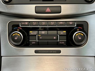 Volkswagen Passat 2.0TDI 125KW HIGHLINE PAN 2011