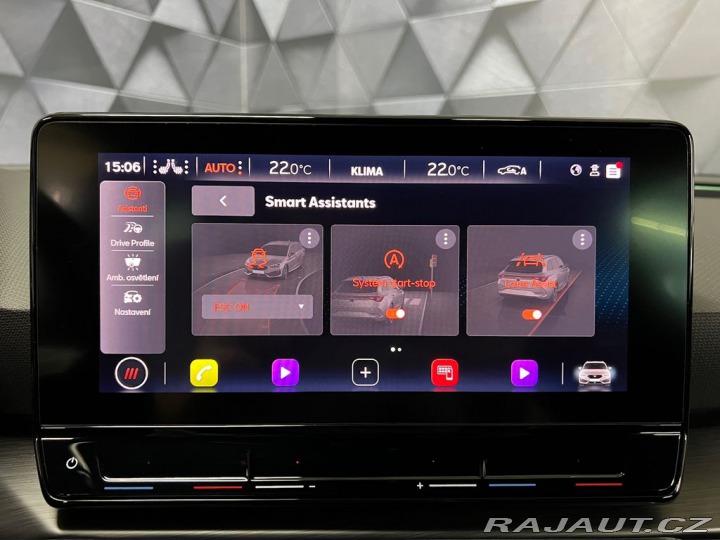 Cupra Leon 2.0TSI 228KW DSG 4WD, LED 2022