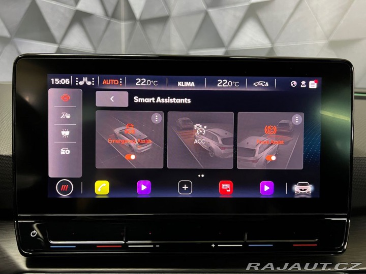 Cupra Leon 2.0TSI 228KW DSG 4WD, LED 2022
