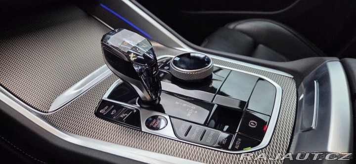 BMW X6 3,0   ( G06 ) nebo přenec 2022