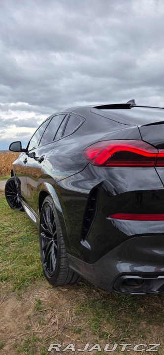 BMW X6 3,0   ( G06 ) nebo přenec 2022